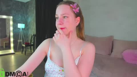 Lina online show from May 3, 1:20 am