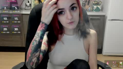 Lina 3  1715622743 online show from December 6, 7:32 am