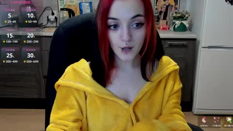 Lina 3  1715622743 online show from December 10, 6:28 pm