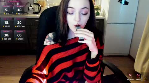 Lina 3  1715622743 online show from December 26, 8:28 am
