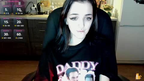 Lina 3  1715622743 online show from December 20, 11:37 pm