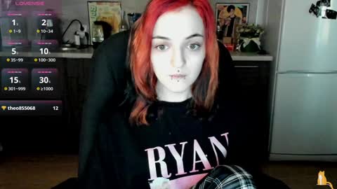 Lina 3  1715622743 online show from December 12, 8:25 am