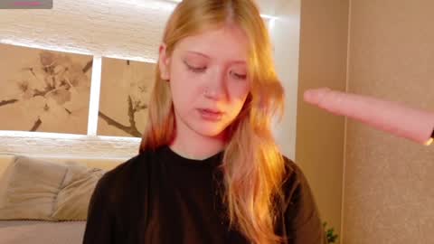 Lina online show from April 22, 8:28 pm