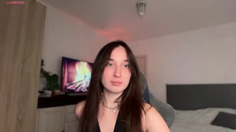 Lina online show from February 4, 7:06 pm