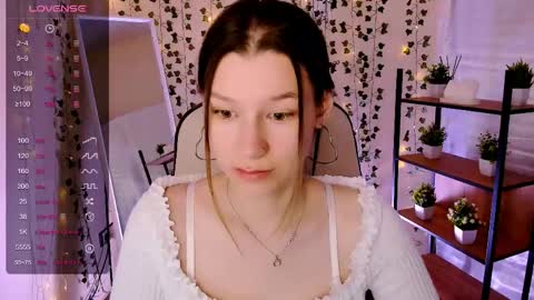 Lina online show from May 19, 6:42 am