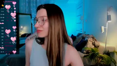 Lina online show from May 21, 8:34 am