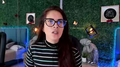 Lina  online show from May 28, 11:19 am