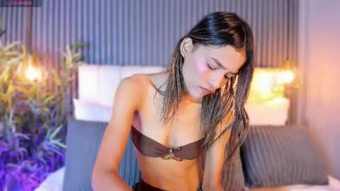LinaGlam online show from July 11, 4:01 am