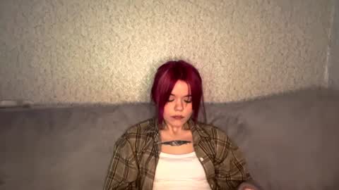 linathecutie online show from June 13, 8:56 am