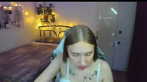 Lina online show from June 9, 9:14 pm