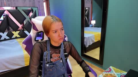  Linda  online show from January 25, 6:21 pm