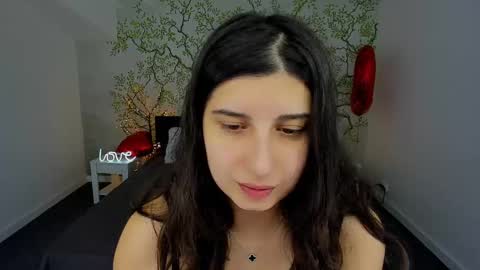 Linda online show from February 14, 7:38 am