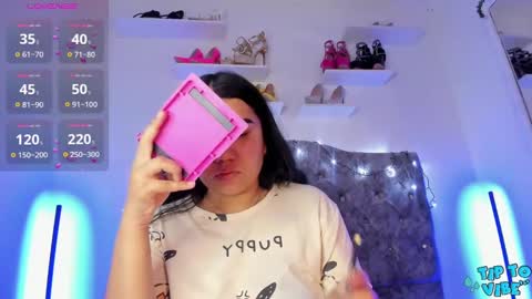 linda_martinii online show from March 7, 12:23 pm