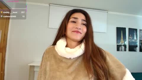 Maria Paula online show from May 4, 1:26 pm
