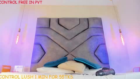 Linda Saenz online show from November 18, 5:47 pm