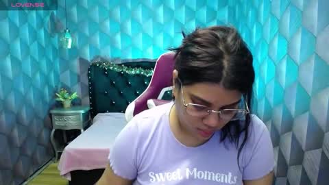    online show from December 29, 3:33 am