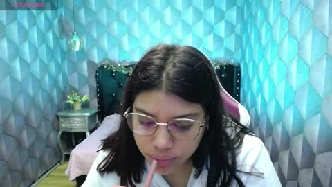    online show from December 31, 3:23 am