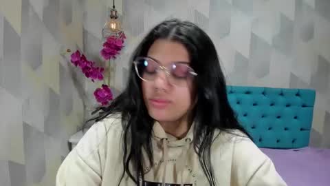    online show from October 20, 4:43 pm