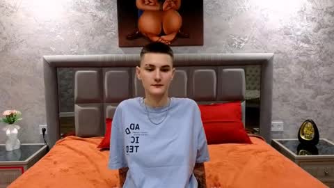 Snapshot of lindabryantt chatting on February 2, 6:04 am lindabryantt online show from February 2, 6:04 am