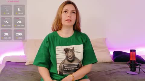 Linda  --  online show from May 21, 4:16 pm