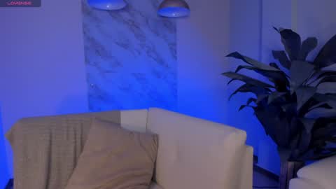 Lin  online show from January 6, 7:45 pm