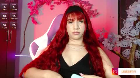 LINDSEYFERRER online show from March 18, 6:13 pm