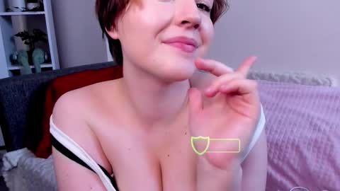 Allie online show from September 19, 2:38 pm