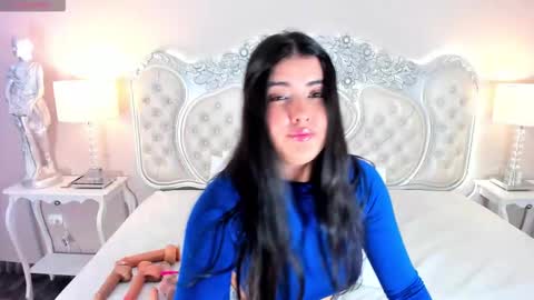 Snapshot of linnaevanson chatting on October 2, 4:28 am Linna online show from October 2, 4:28 am