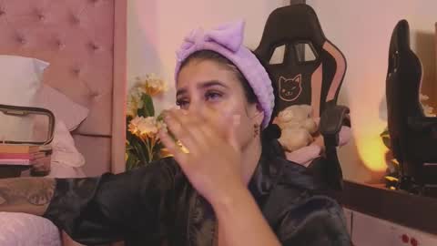 Luciana online show from March 18, 8:14 pm