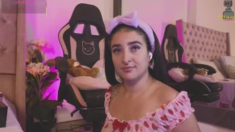 Luciana online show from April 14, 8:53 pm