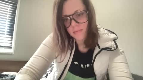 linusloves online show from February 2, 3:22 pm