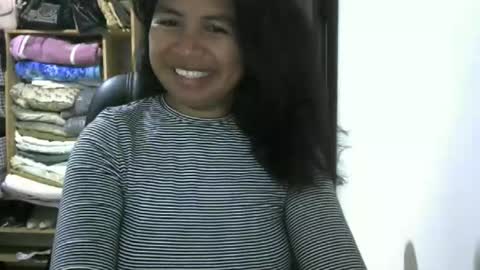 Liora selenex online show from May 27, 2:52 am