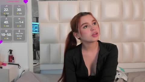 Liorah wolf online show from May 23, 10:19 pm