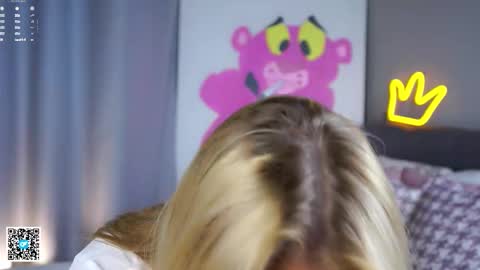 Amelia online show from October 7, 1:10 am