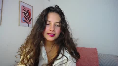 Lily see u on december 2 online show from January 23, 6:35 pm