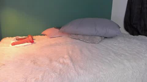 liry online show from May 15, 10:23 pm