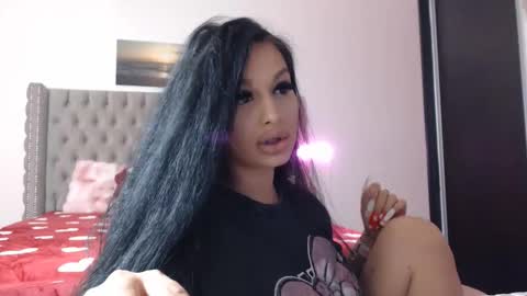 Lisa online show from December 22, 8:45 pm