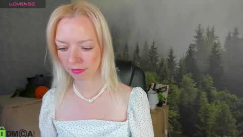 Lisa online show from October 26, 11:55 pm