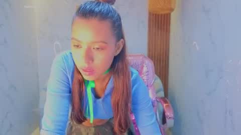 Liz online show from July 2, 8:04 pm