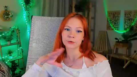 Lisa Aris online show from May 8, 6:43 pm