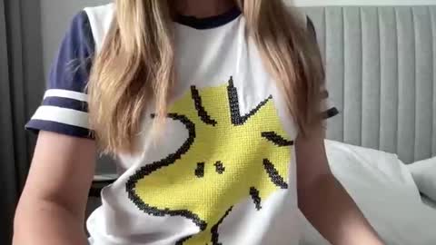 Lisa online show from May 7, 10:19 am