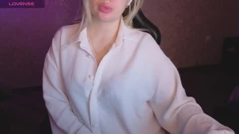 Anna online show from May 14, 12:27 am