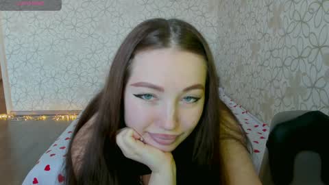 lissa_cristal_ online show from May 8, 9:23 am