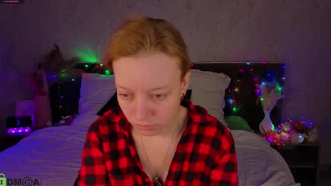 Lissa online show from May 20, 1:57 am