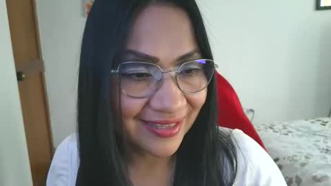 Lissafeethot online show from May 7, 6:55 pm