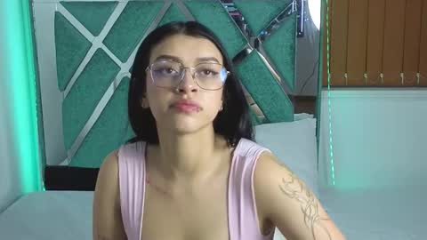 Lissa online show from November 4, 3:00 am