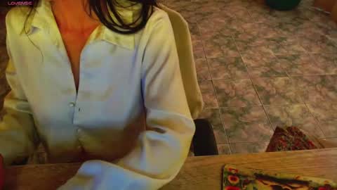 Liss online show from November 12, 4:49 pm