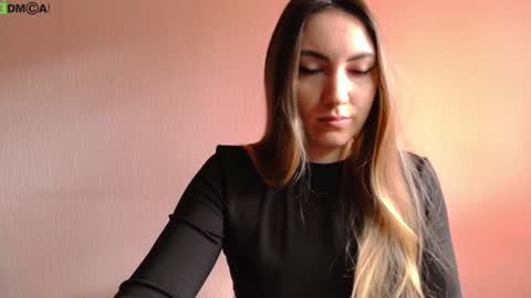 Tina online show from December 17, 11:17 am