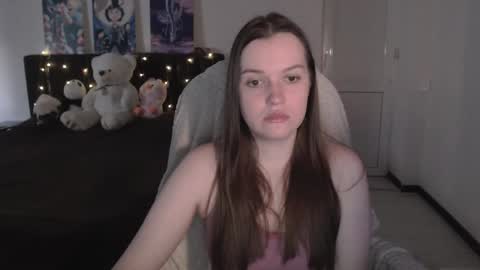 little__flowers online show from October 30, 8:05 am