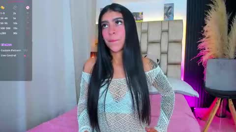 Sophie ---- connected from 1400 to 2100 Colombia time online show from May 16, 11:42 am